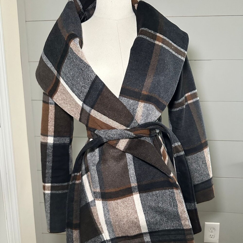 Plaid Brown/Black Felt Peacoat- Stand up Collar and Tie waist- size XS- new
